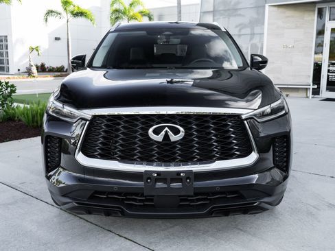 Certified 2023 INFINITI QX60 Luxe w/ Cargo Package AWD/4WD image 5
