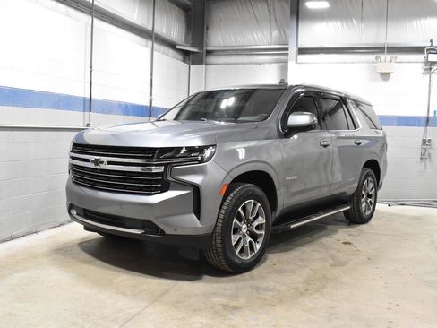 Used 2022 Chevrolet Tahoe LT w/ LT Signature Package image 2