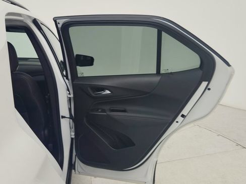 Certified 2023 Chevrolet Equinox RS w/ RS Leather Package FWD image 27
