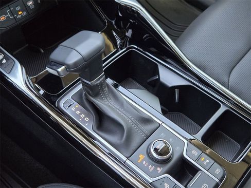 New 2026 Kia Sorento SX image 17