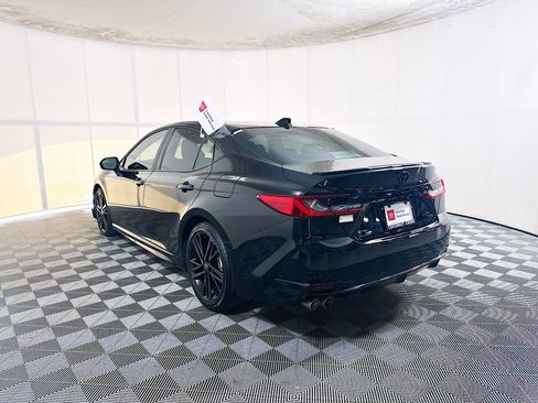 Certified 2025 Toyota Camry XSE FWD image 5