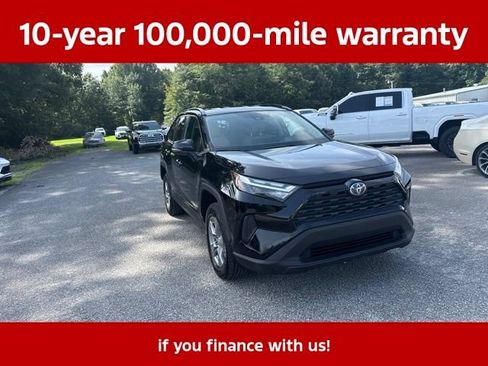 Used 2023 Toyota RAV4 LE AWD/4WD image 11