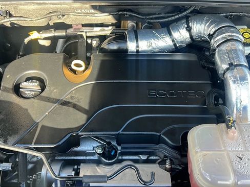 Used 2019 Buick Encore Essence image 34