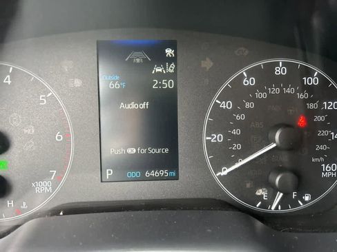Used 2024 Toyota Corolla LE FWD image 6
