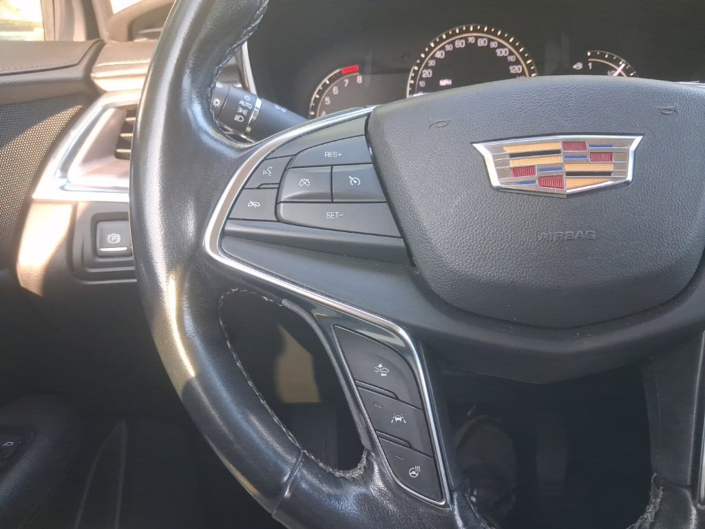 Used 2018 Cadillac XT5 Premium Luxury AWD/4WD image 32