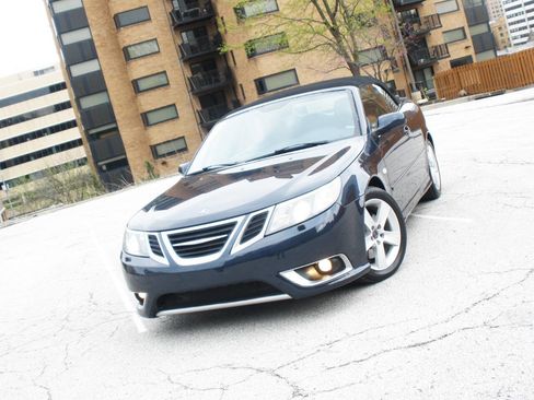 Used 2008 Saab 9-3 Aero w/ Cold Weather Package image 11