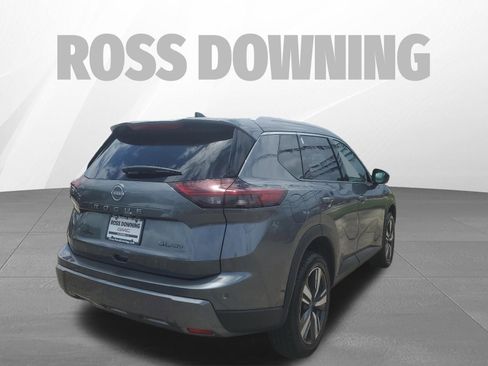 Used 2026 Nissan Rogue SL AWD/4WD image 4
