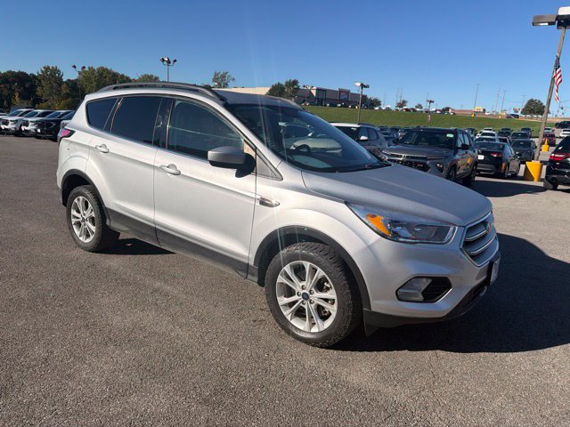 Used 2018 Ford Escape SE AWD/4WD image 2