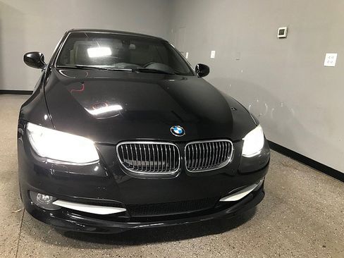 Used 2012 BMW 335i Convertible RWD image 16