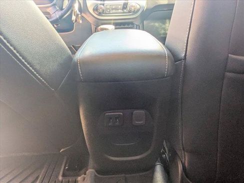 Used 2018 Chevrolet Colorado ZR2 AWD/4WD image 13
