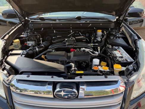 Used 2013 Subaru Outback 2.5i Premium AWD/4WD image 31