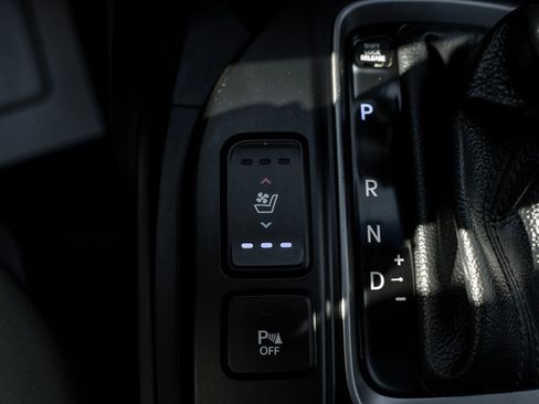 Used 2017 Hyundai Santa Fe Sport image 34