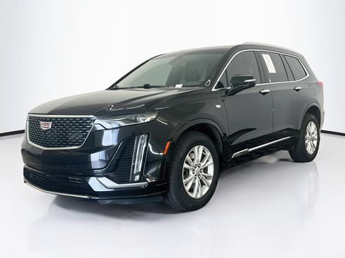 Used 2024 Cadillac XT6 Luxury w/ LPO, Floor Liner Package AWD/4WD image 3