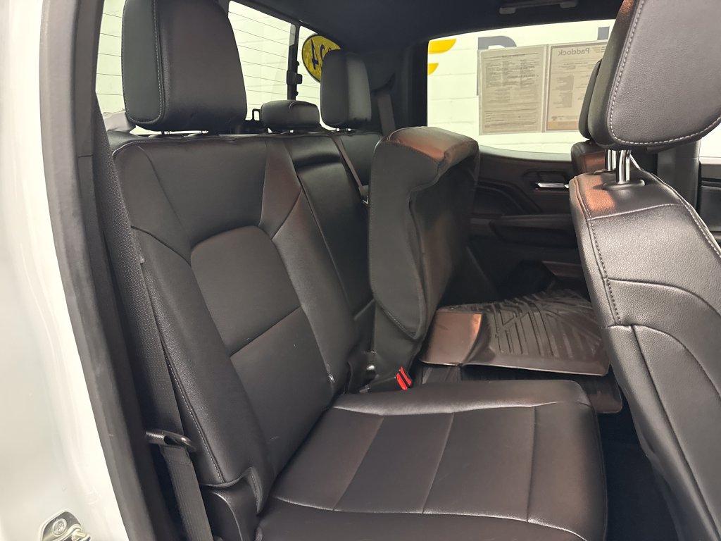 Used 2024 Chevrolet Colorado LT w/ LT Convenience Package III RWD image 25