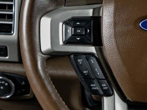 Used 2020 Ford F350 King Ranch w/ King Ranch Ultimate Package AWD/4WD image 17