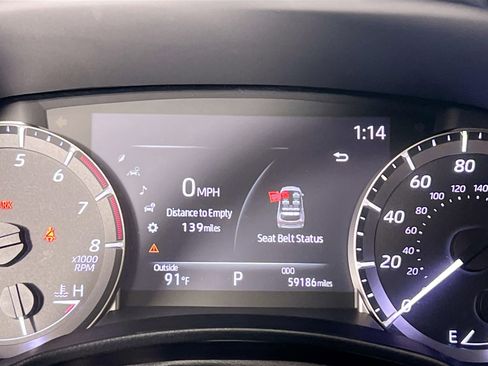 Used 2023 Toyota Highlander XLE AWD/4WD image 23