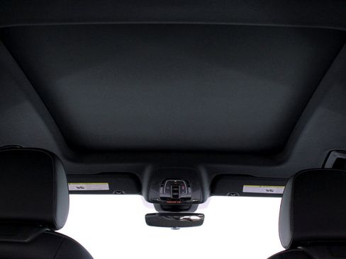 Used 2019 Audi Q8 Premium w/ Convenience Package image 68