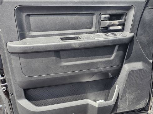 New 2025 RAM 2500 Tradesman image 28