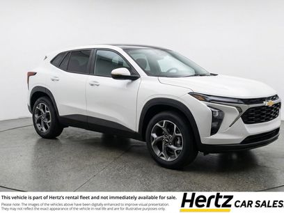 Used 2025 Chevrolet Trax LT