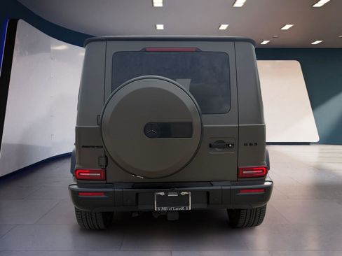 Used 2025 Mercedes-Benz G 63 AMG 4MATIC image 4