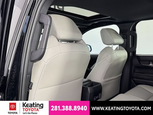 Certified 2025 Toyota Tacoma Limited AWD/4WD image 18