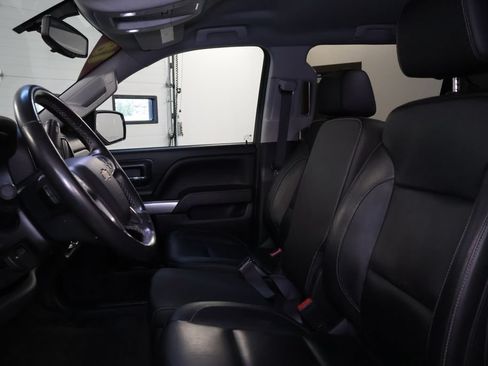Used 2018 Chevrolet Silverado 1500 LT w/ All Star Edition AWD/4WD image 12