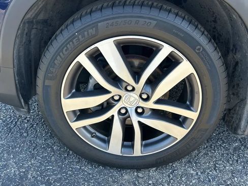 Used 2017 Honda Pilot Touring image 15