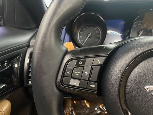 Used 2015 Jaguar F-TYPE S image 14