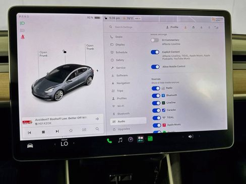 Used 2018 Tesla Model 3 Mid Range RWD image 44
