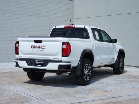 Used 2024 GMC Canyon AT4 w/ Canyon Safety Plus Package AWD/4WD image 8