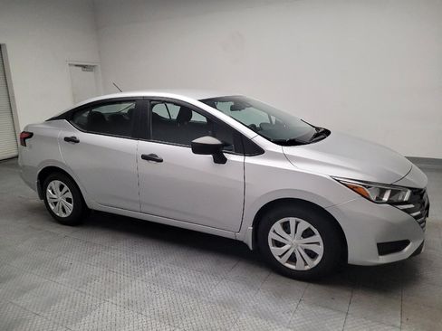 Used 2024 Nissan Versa S w/ Trunk Package FWD image 11