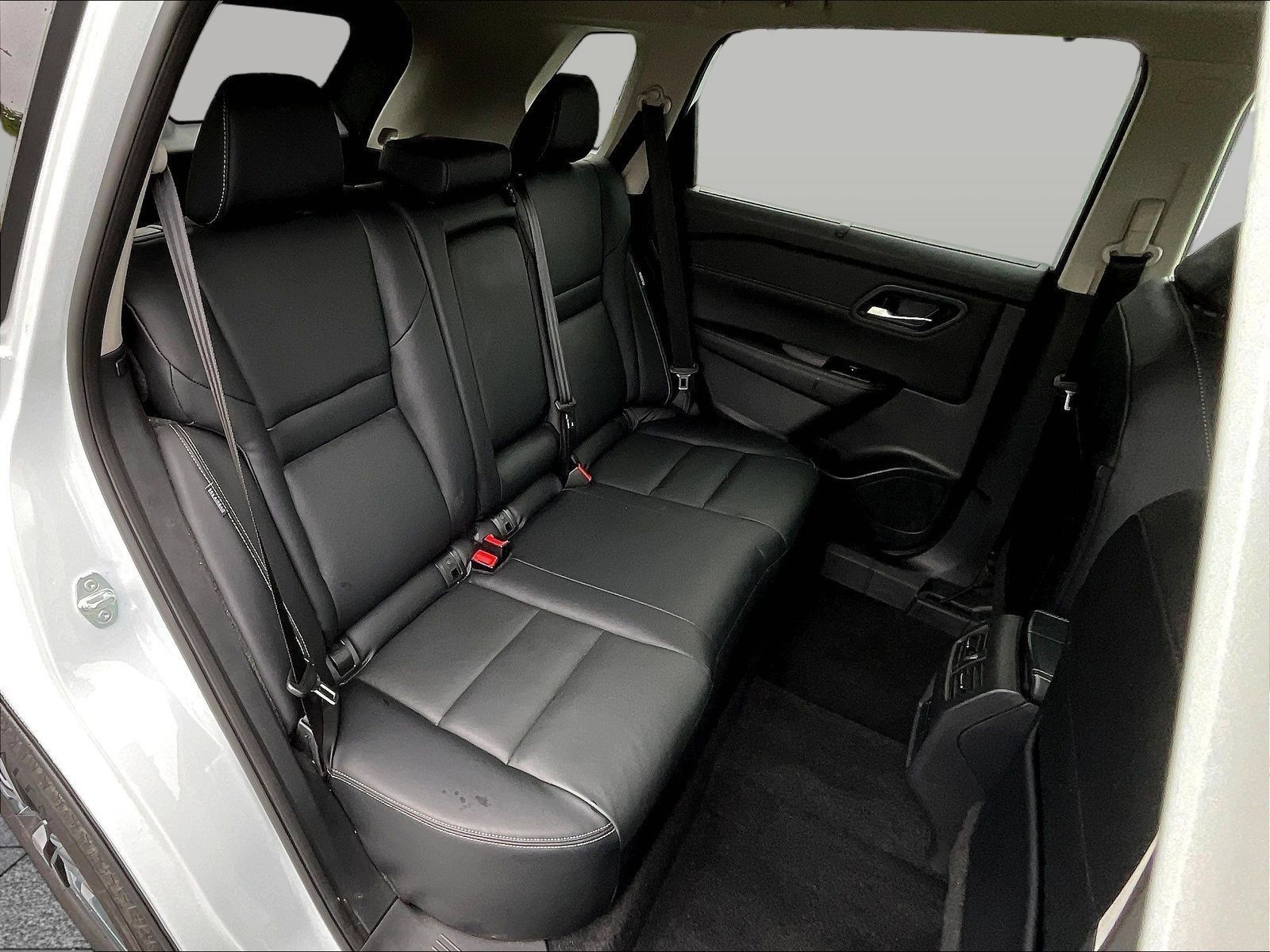 Certified 2024 Nissan Rogue SL w/ SL Premium Package AWD/4WD image 28