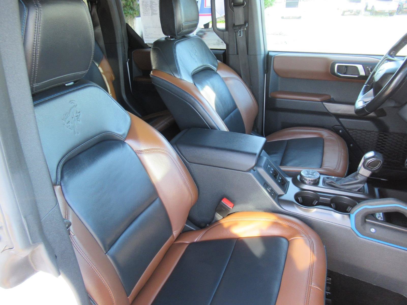 Used 2023 Ford Bronco Outer Banks AWD/4WD image 9