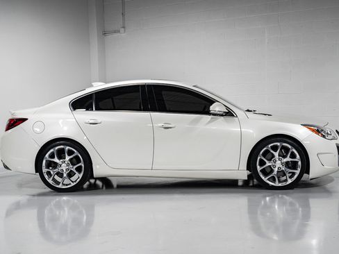 Used 2015 Buick Regal GS w/ Driver Confidence Package #1 image 2