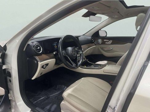 Used 2021 Mercedes-Benz E 350 Sedan image 16