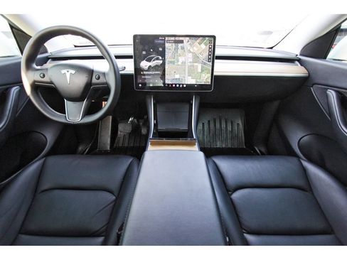 Used 2020 Tesla Model Y Long Range AWD/4WD image 10