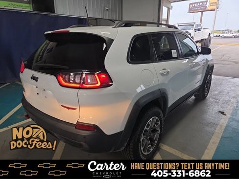 Used 2020 Jeep Cherokee Trailhawk AWD/4WD image 3