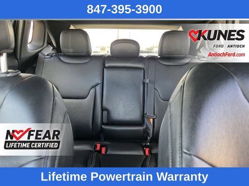 Used 2025 Jeep Compass Limited AWD/4WD image 30