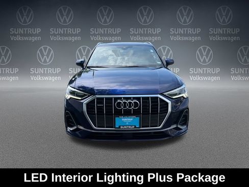 Used 2023 Audi Q3 2.0T Premium Plus w/ Premium Plus Package AWD/4WD image 10