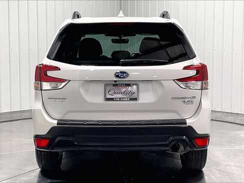 Used 2023 Subaru Forester Premium AWD/4WD image 4