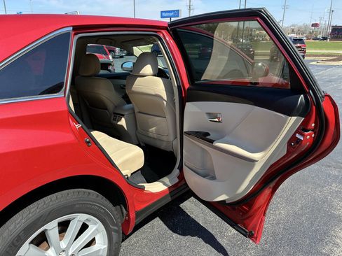 Used 2010 Toyota Venza image 23