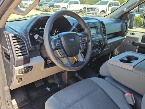 Used 2018 Ford F150 XL w/ Equipment Group 101A Mid AWD/4WD image 10