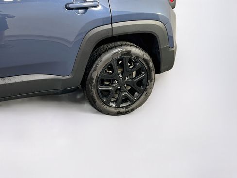 Used 2023 Jeep Renegade Altitude w/ Convenience Group I AWD/4WD image 29