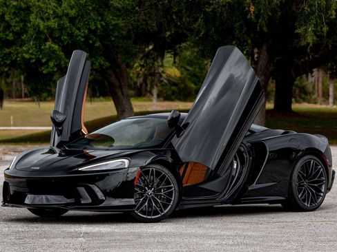 Used 2025 McLaren GTS image 19