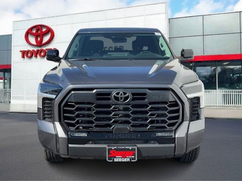 Used 2024 Toyota Tundra Limited image 7