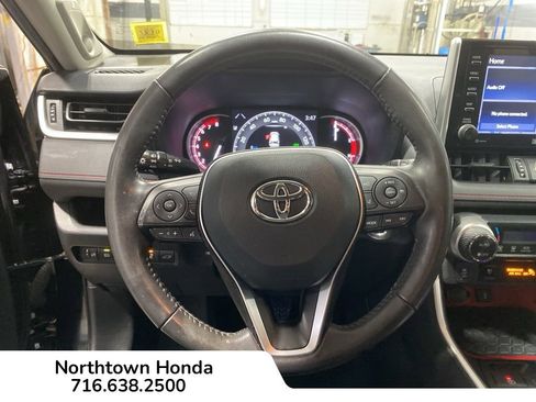 Used 2020 Toyota RAV4 TRD Off-Road image 20