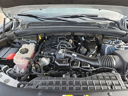 Used 2024 Jeep Grand Cherokee L Limited w/ Luxury Tech Group II image 24