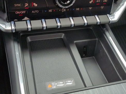 New 2026 GMC Acadia Elevation w/ Black Edition image 33