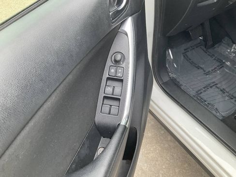Used 2015 MAZDA CX-5 Touring FWD image 10