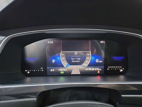 Used 2024 Volkswagen Tiguan Wolfsburg Edition image 24